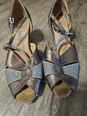 Women’s Bronze Strappy Peep-Toe Very Fine Ballroom Dance Shoes